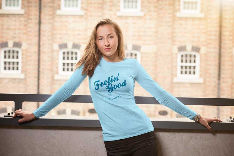 Female T shirt Mockup 20787816