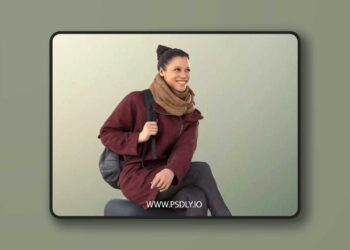 Sitting Woman With Bag Smiling 3D Model